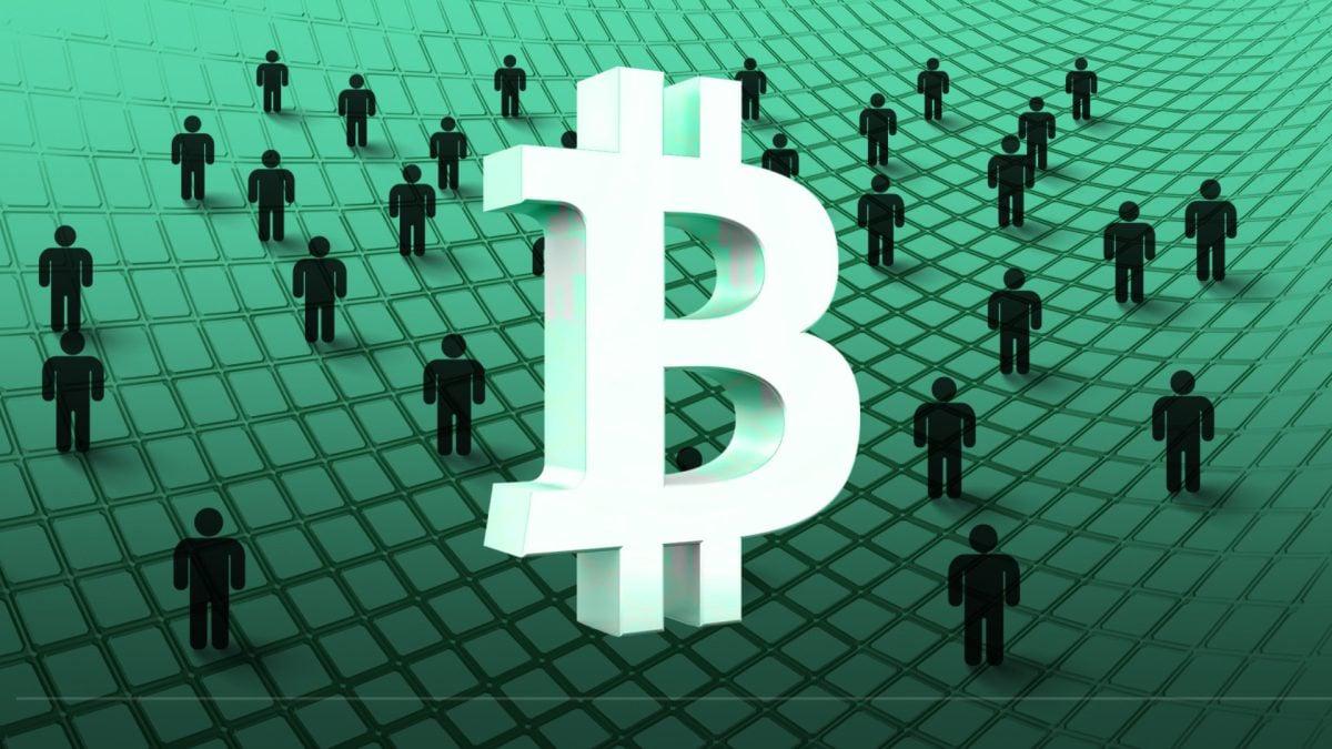 美国通胀数据公布前，ETF 资金流出加速，比特币价格跌破 10.9 万美元